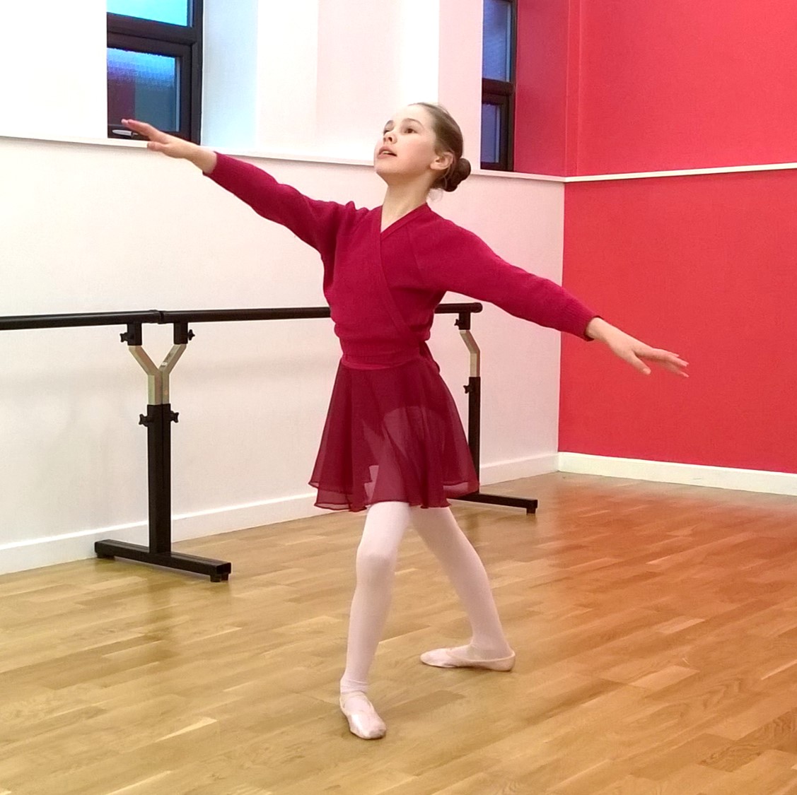 ISTD Ballet syllabus classes at SK Dance Studio, Appley Bridge, Wigan